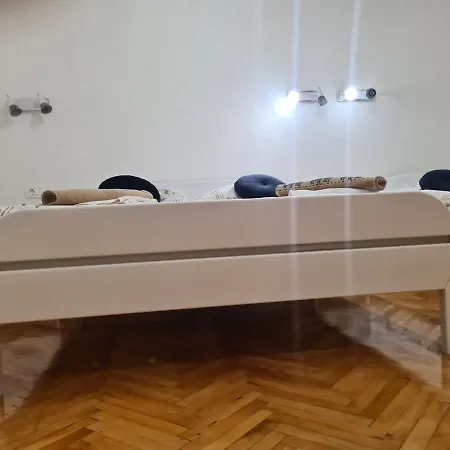 Apartman Nikolija Apartment
